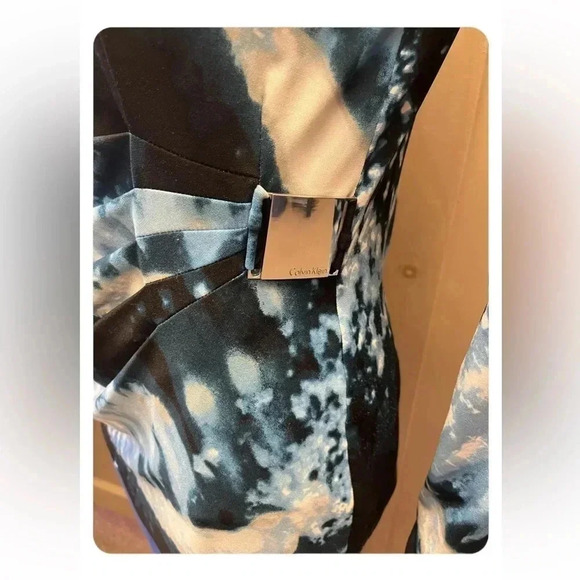 Calvin Klein Long Sleeve Wrap Style Top With Buckle Blue White Size Medium - Picture 5 of 10